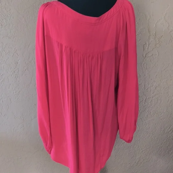 Maeve Red 3/4 Sleeve Pleated Tunic - Picture 6 of 6